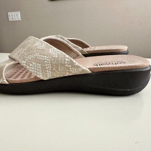 Softwalk Beige Sandals Size 7 - Picture 2 of 7